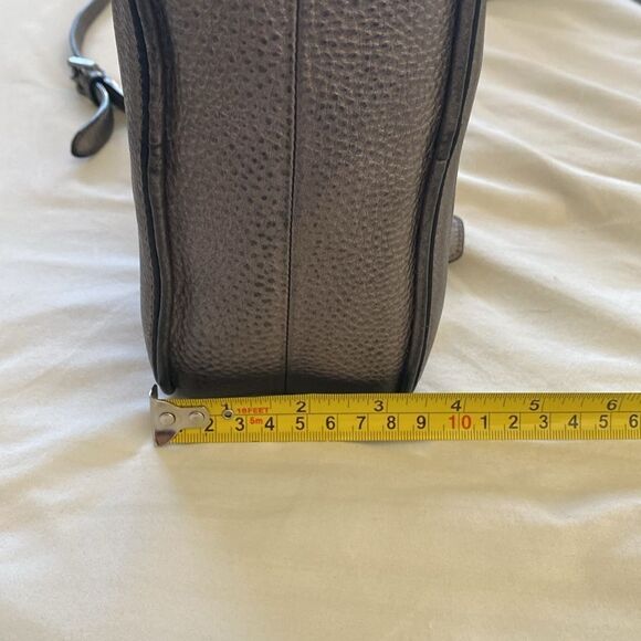 TORY BURCH Double Zipper Metallic Pebbled Leather Shoulder Bag - Picture 15 of 16